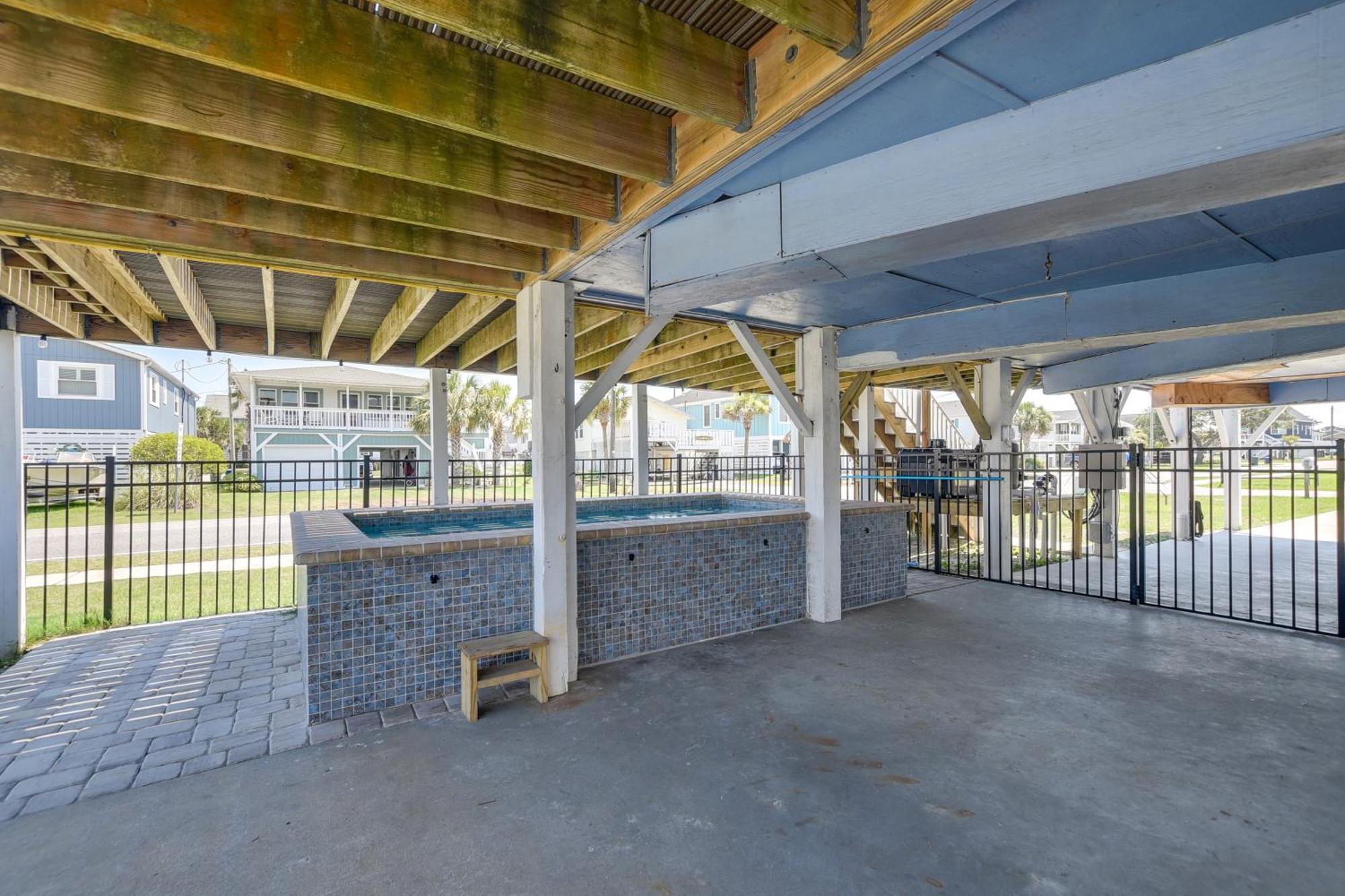 Waterfront North Myrtle Beach Home With Pool And Deck ภายนอก รูปภาพ